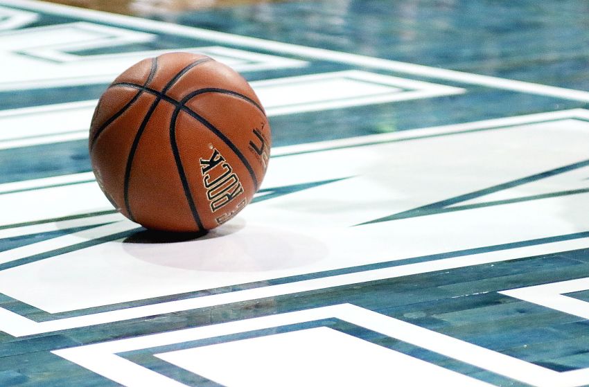 Jan. 2 Basketball Roundup - Vermillion upsets No. 4 Tea Area behind Brooke Jensenâ€™s 34 points 